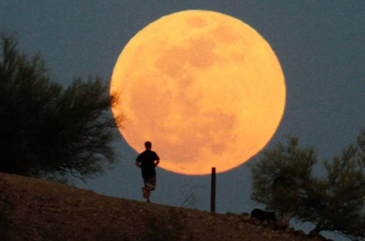 Empat Lokasi Oke Nobar Gerhana Bulan Super di Jogja