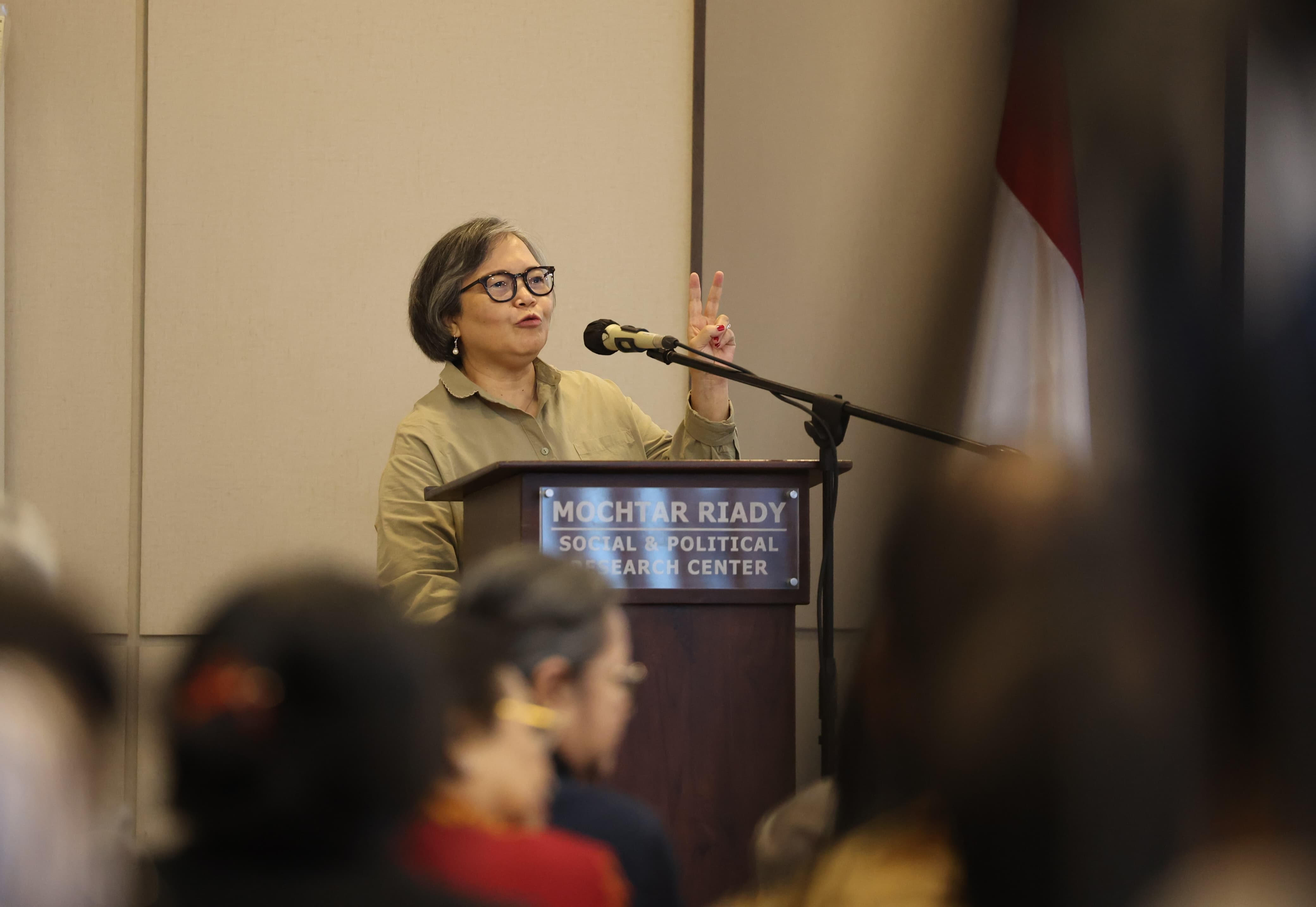 Guru Besar UI Beberkan Dugaan Kemunduran Demokrasi Era Jokowi