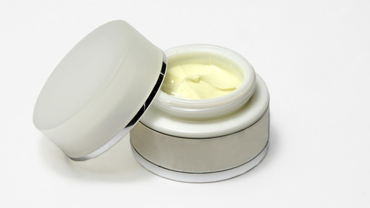 Jangan Ngaku Ganteng Kalau belum Pakai BB Cream