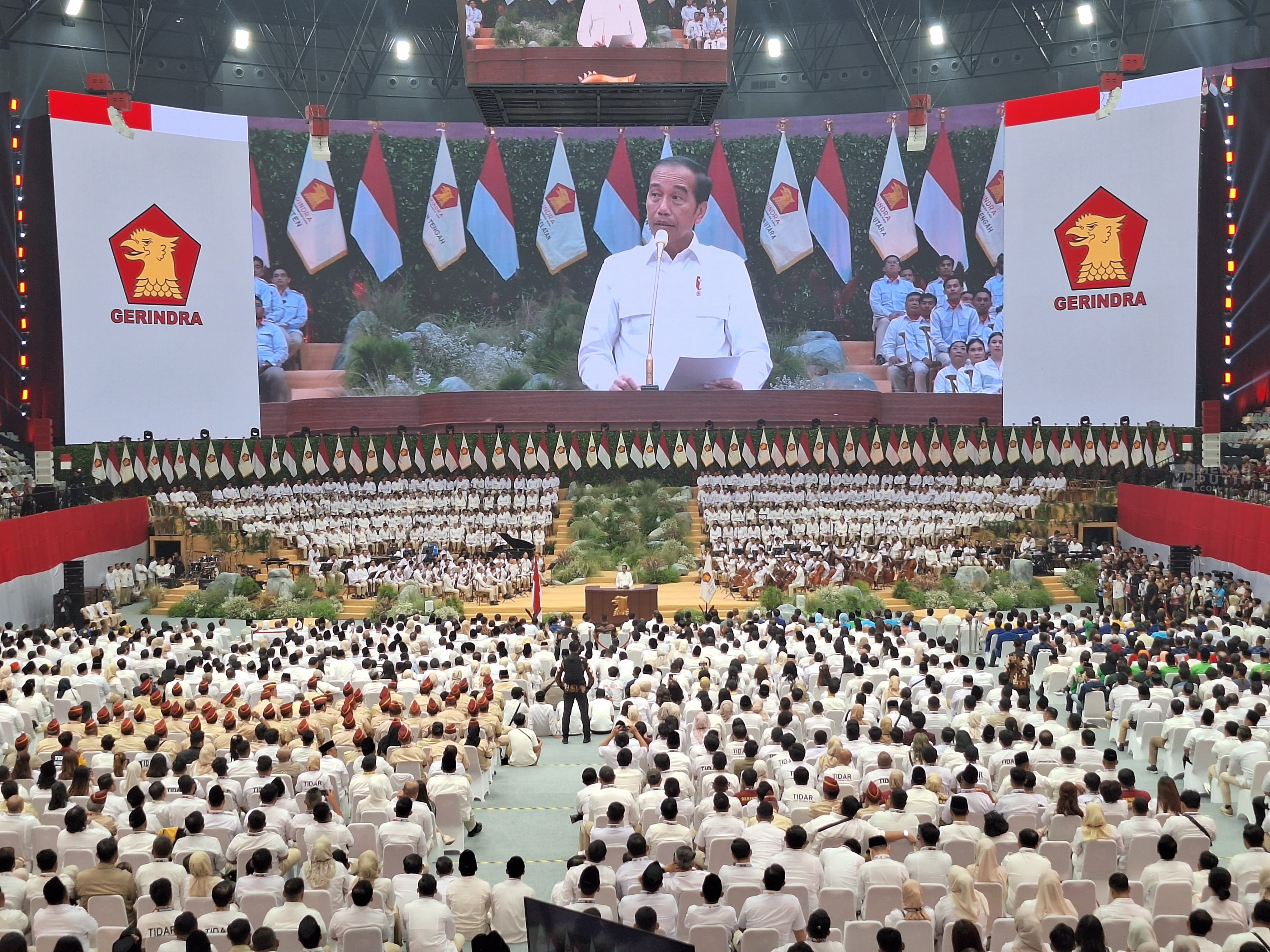 Presiden Jokowi Singgung Angka 8 yang Melekat dengan Prabowo