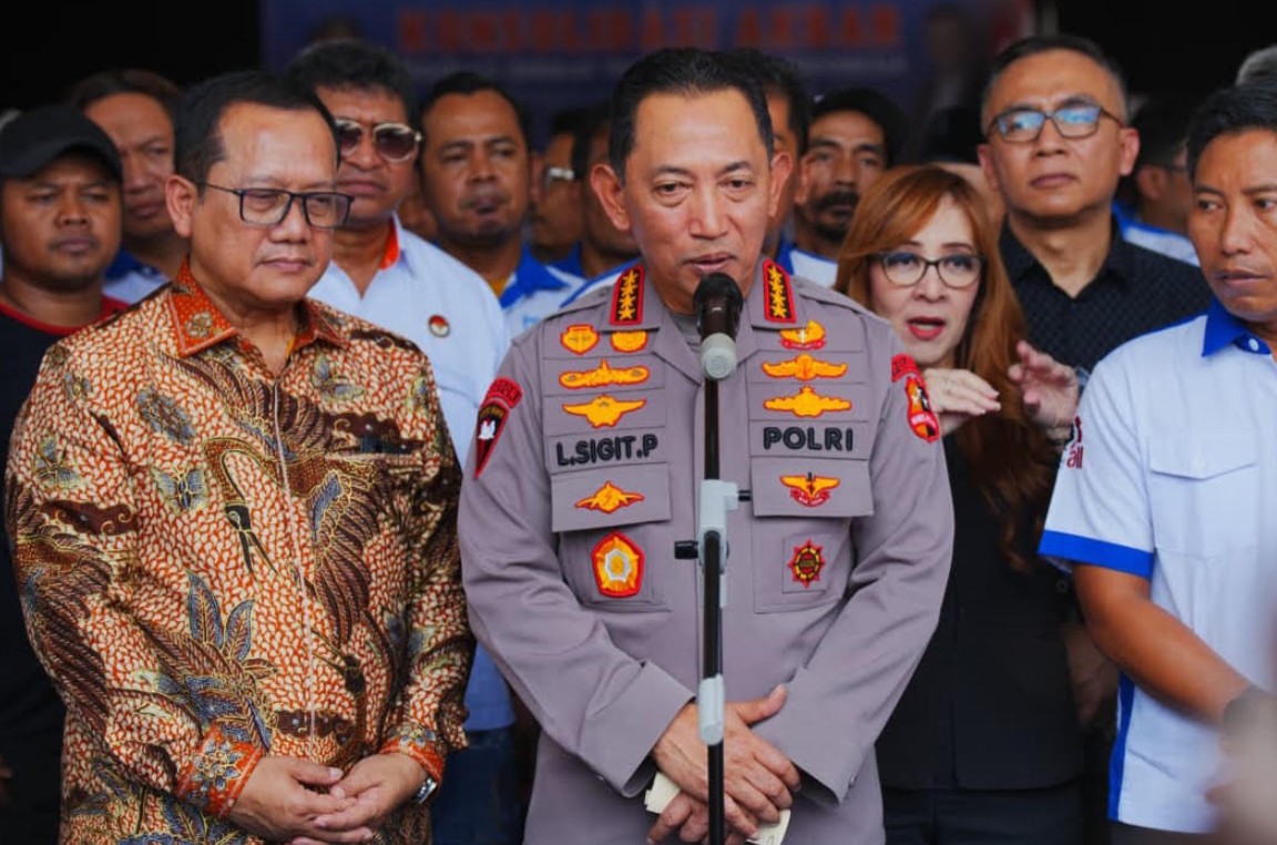 Sering Ganggu Dunia Usaha, Kapolri Perintahkan Sikat Pungli dan Premanisme