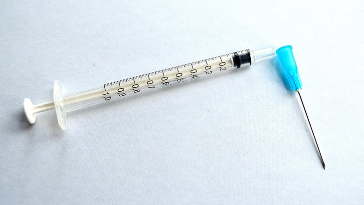 Penularan HIV Bukan Lewat Ludah ataupun Keringat