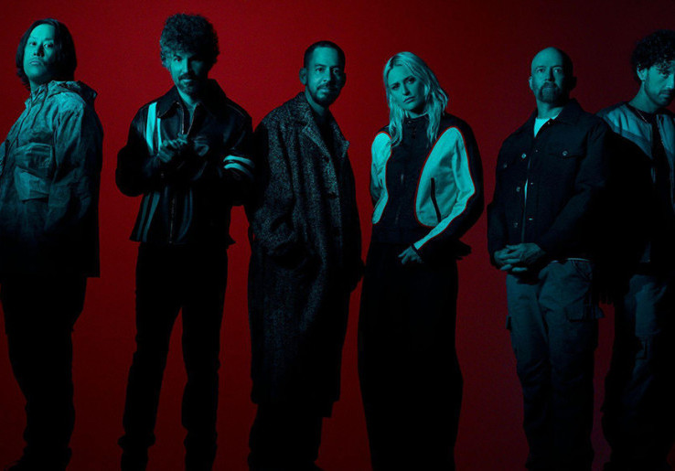 Mike Shinoda Beberkan Alasan Emily Armstrong Cocok untuk Linkin Park
