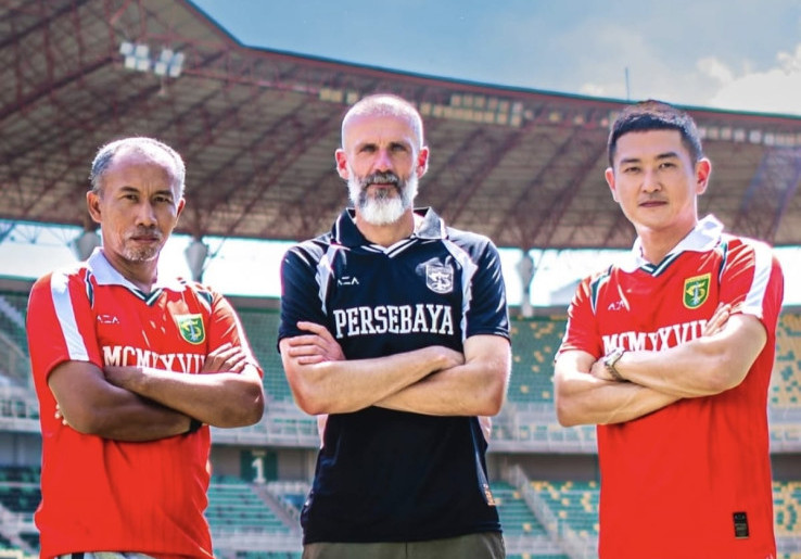 Persebaya Umumkan Tim Pelatih untuk Liga 1 2025/2026, Eduardo Perez Mengepalai, Asisten Shin Tae-yong di Timnas Turut Membantu