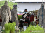 Kasus COVID-19 Tak Terkendali, Nasib Tenaga Kesehatan di Ujung Tanduk