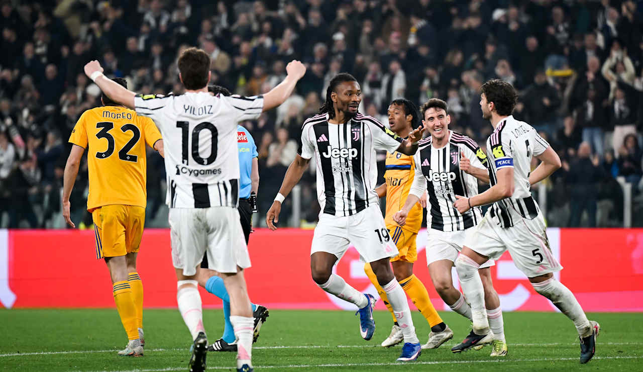 Persaingan Empat Besar Serie A: Como, Juventus, Roma Memanas