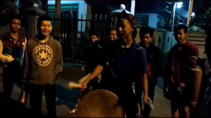 Bangunin Sahur ala Bocil Ganggu di Negeri Aing