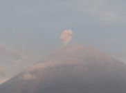 Letusan Gunung Semeru Rata-rata 20 Kali Per Hari