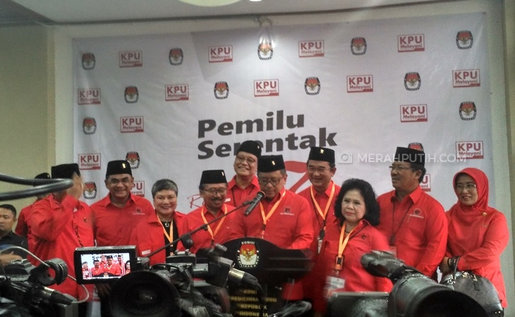 Pendaftaran bacaleg PDI Perjuangan di KPU