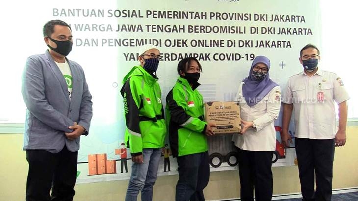 Pemprov DKI Salurkan Sembako untuk Warga Jawa Tengah