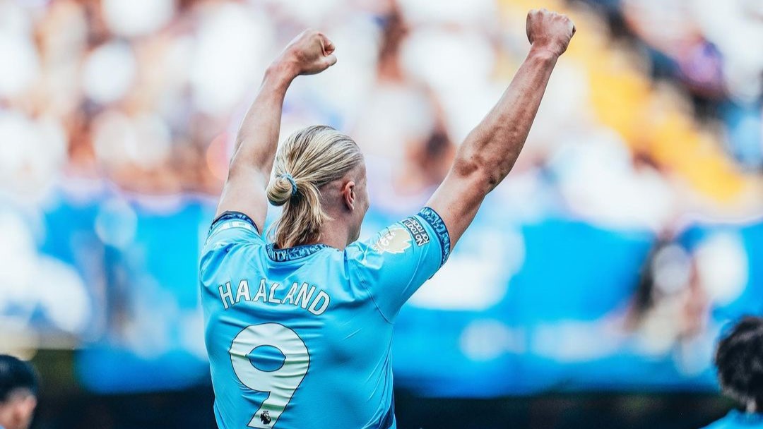 Erling Haaland tunjukkan kualitas yang sejajar Messi dan Ronaldo