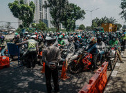 Belajar Menghargai Jasa Kurir dan Ojol Selama PPKM Darurat