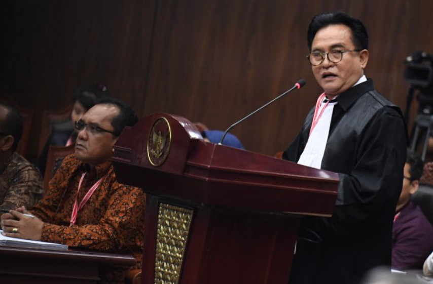 Usai Ucapkan Ultah ke Jokowi, Yusril: Pak BW Tegang Terus, Tapi Kami Ketawa Aja