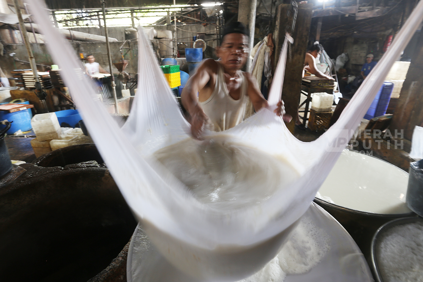 Dampak Kenaikan Kedelai Impor, Produsen Tahu Naikkan Harga hingga 30 Persen