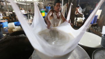 Dampak Kenaikan Kedelai Impor, Produsen Tahu Naikkan Harga hingga 30 Persen