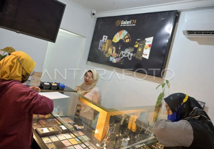 Kamis Pagi Harga 3 Produk Emas Pegadaian Kompak Anjlok, Paling Parah Emas Antam