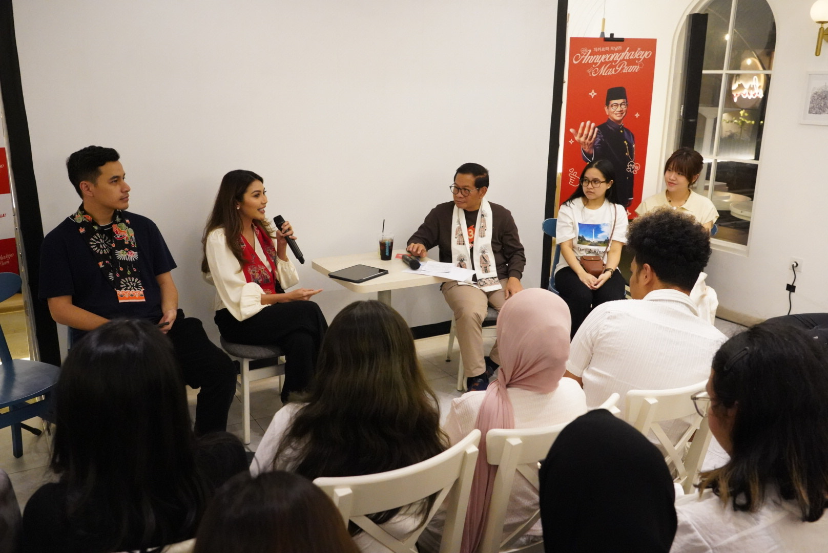 Pramono Anung Janji Permudah Perizinan Konser Artis Luar Negeri