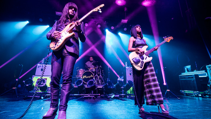 Fakta Tentang Khruangbin