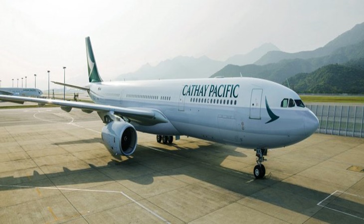 Pesawat Cathay Pacific