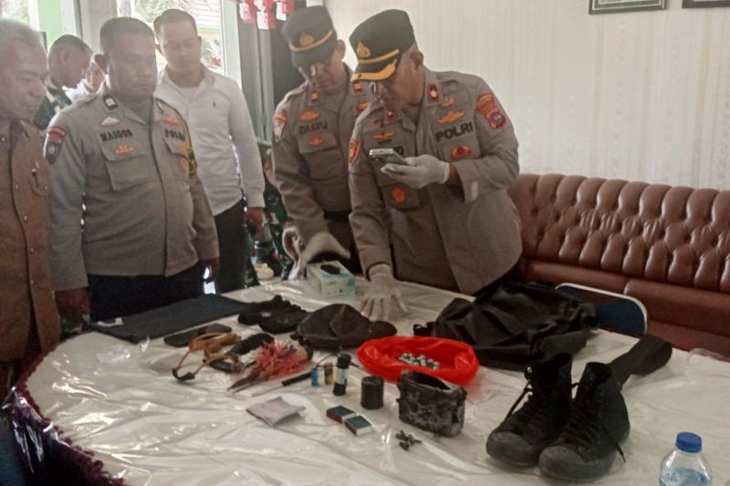 Heboh! Bom Rakitan Meledak di MAN 3 Padang, Densus Amankan Pelajar 17 Tahun