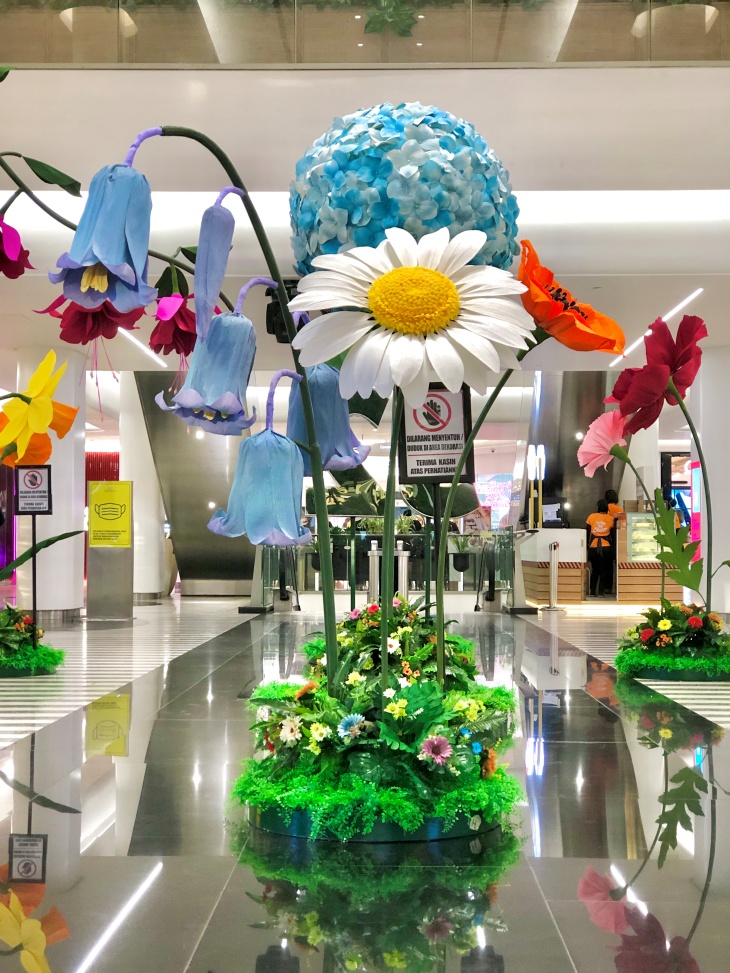Ulang tahun kali ini bertema 32 and Fabulous. (Foto: Plaza Indonesia)