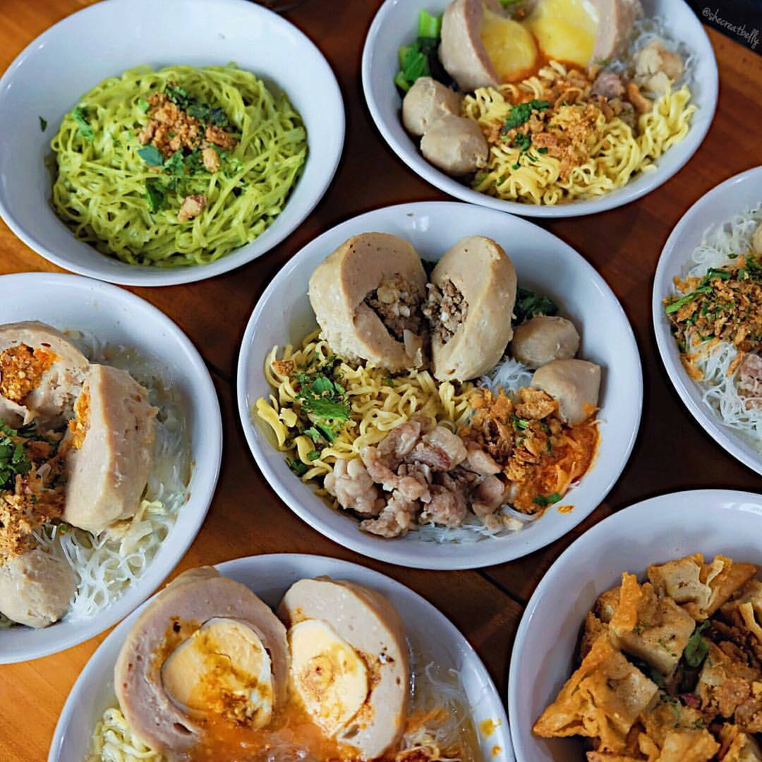 Nikmati Makan Bakso dengan Rasa yang Berbeda dari Biasanya