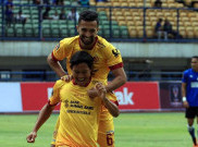 Manuchekhr Dzhalilov Blak-blakan, Mulai Puasa Pertama di Indonesia Hingga Ungkap Jenis Kelamin Calon Anak