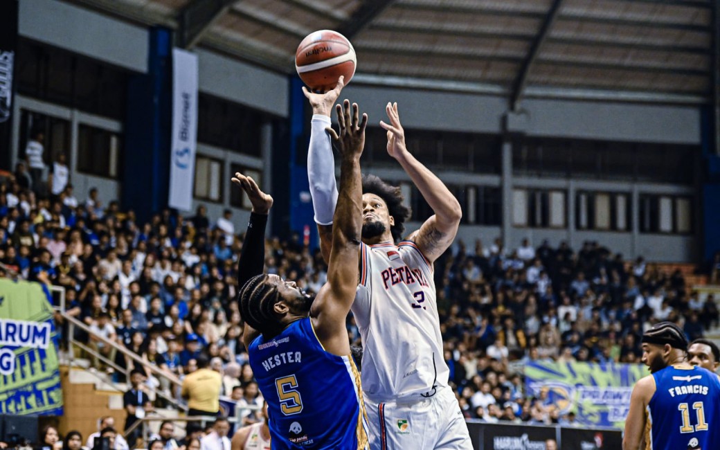 Hasil IBL 2024: Satria Muda dan Pelita Jaya Rebut Kemenangan di Game 1 Semifinal