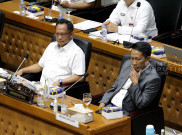 Raker Baleg DPR dengan Menkumham dan Mendagri terkait RUU Pilkada