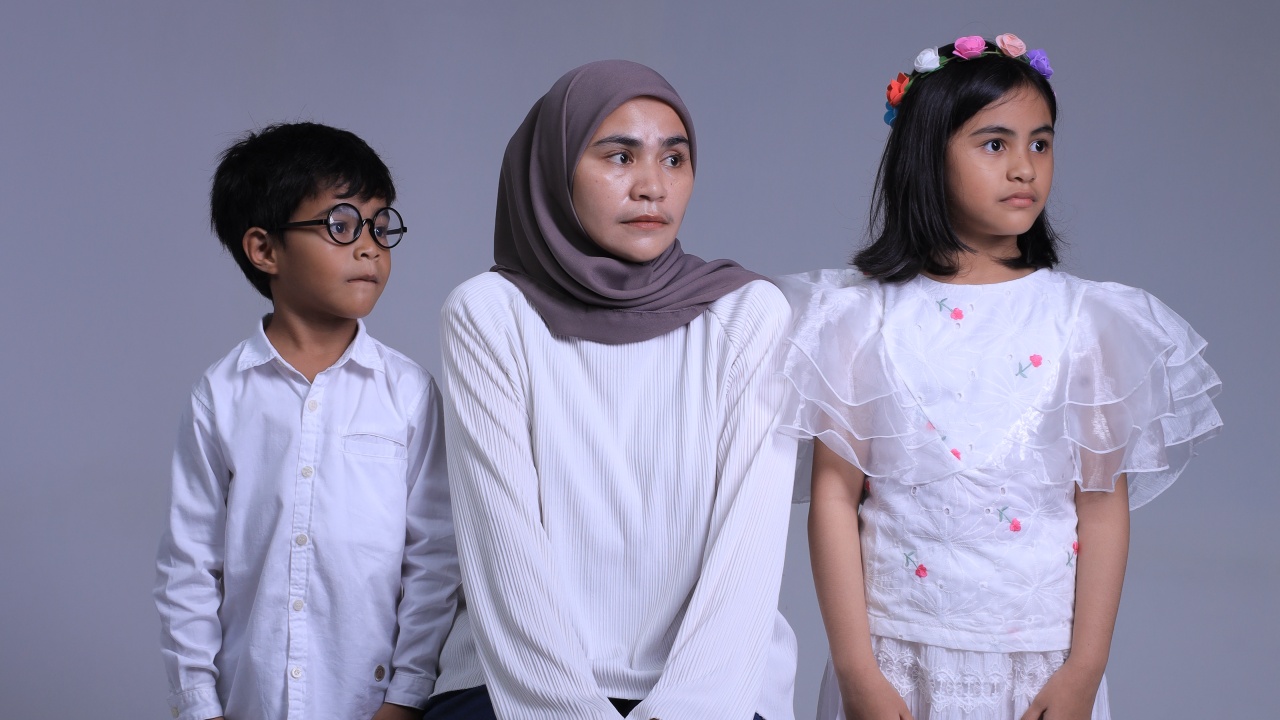'Tak Apa-Apa': Debut Hangat Bokinana Family, Harmoni Keluarga dari Tidore
