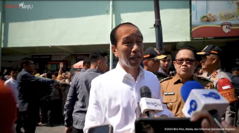 Jokowi Tandatangani Surat Pengunduran Tri Rismaharini, Ini Sosok Penggantinya