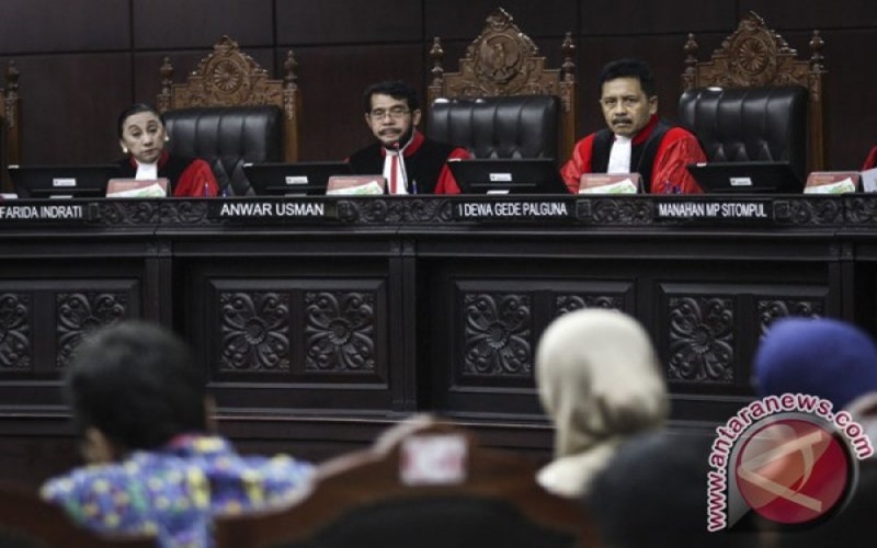 Majelis Hakim Konstitusi 