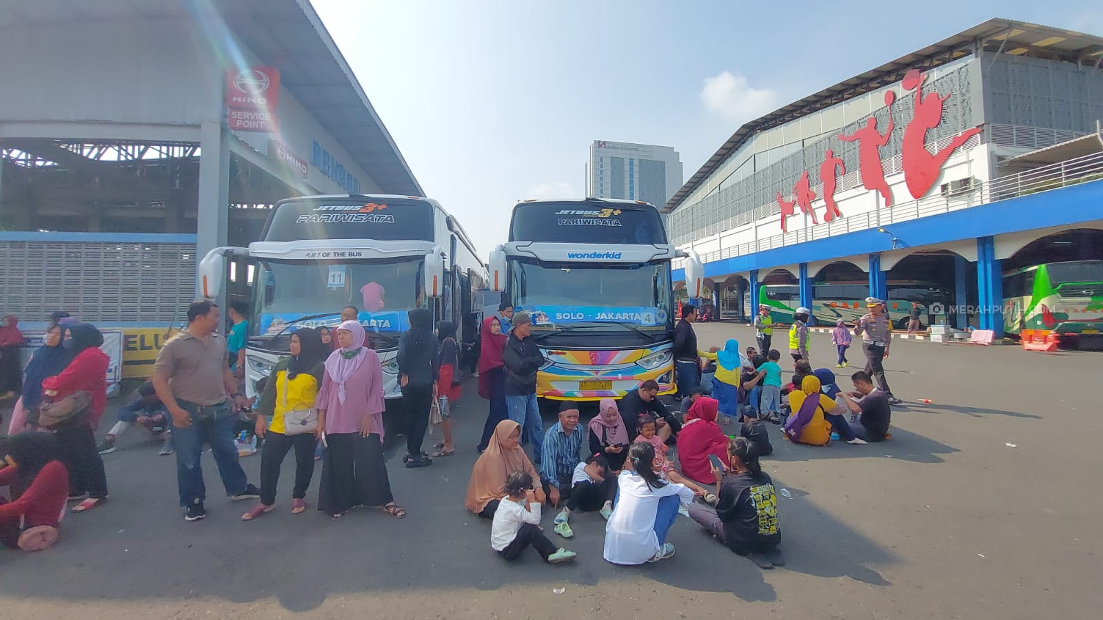 Ribuan Pemudik Gratis Bertolak ke Ibu Kota dari Terminal Tirtonadi