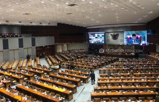 Pembukaan Masa Sidang Ketiga: 99 Hadir Fisik dan 234 Virtual, Kemana 241 Sisanya?