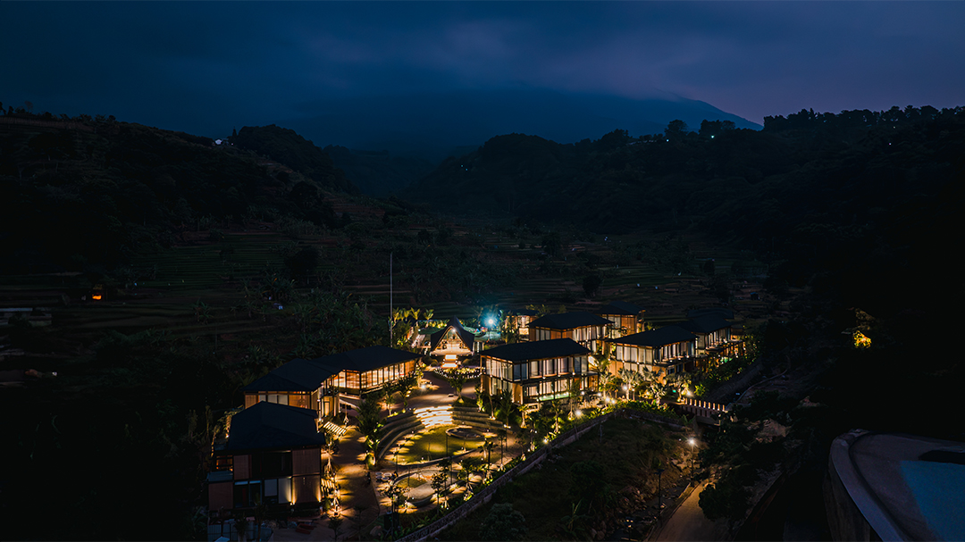 JSI Resort Rayakan Tahun Baru dengan Kemeriahan Cosmic Glow Festival 