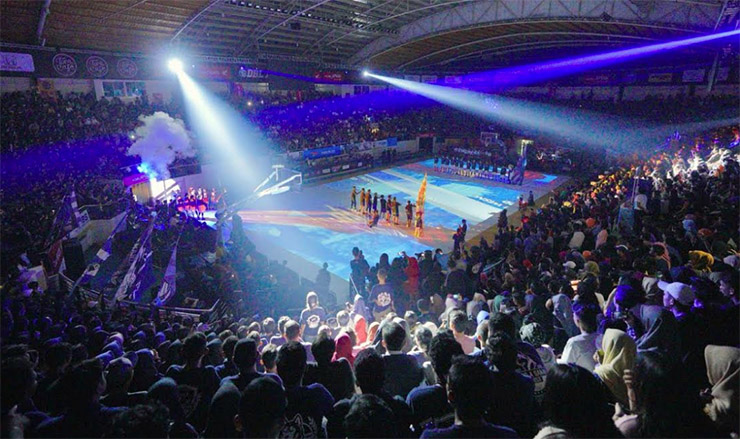 Sepuluh Ribu Suporter Bikin Opening Party Honda DBL 2018 di Surabaya Pecah!
