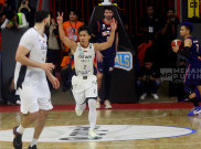 Aksi Dewa United Banten Kalahkan Pelita Jaya Jakarta dalam Final IBL 2025 di GOR Soemantri Brodjonegoro 