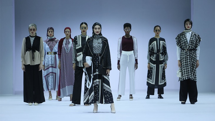 Tren Modest Fashion 2022 di Panggung Jakarta Fashion Week