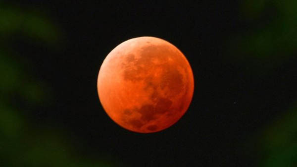 blood moon