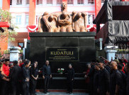 Megawati Soekarnoputri Resmikan Monumen Kudatuli di Kantor Pusat PDIP