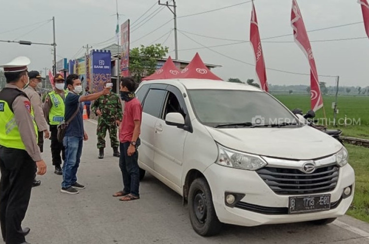 Surabaya Raya Terapkan PSBB, Jumlah Kendaraan di Tol Solo-Ngawi Turun Drastis