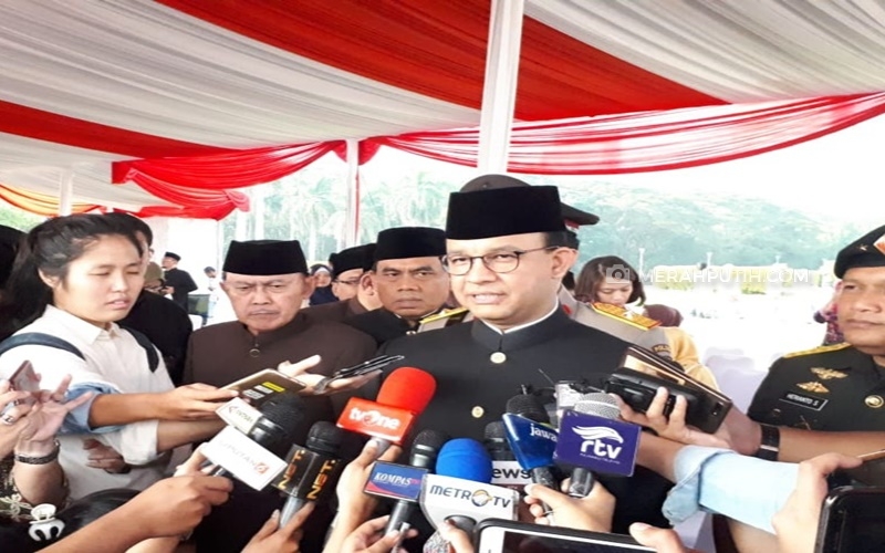 Anies Jelaskan Kesulitan LRT Jakarta Belum Dioperasikan Secara Komersial