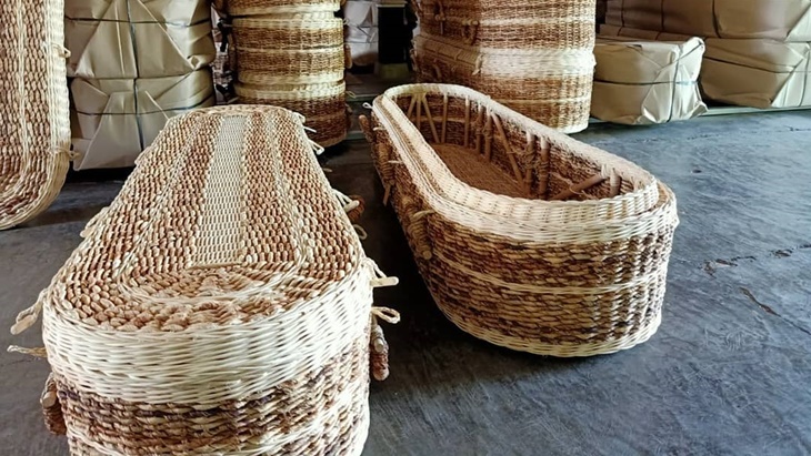 Peti Mati Berbahan Rotan Laku Sampai ke Eropa