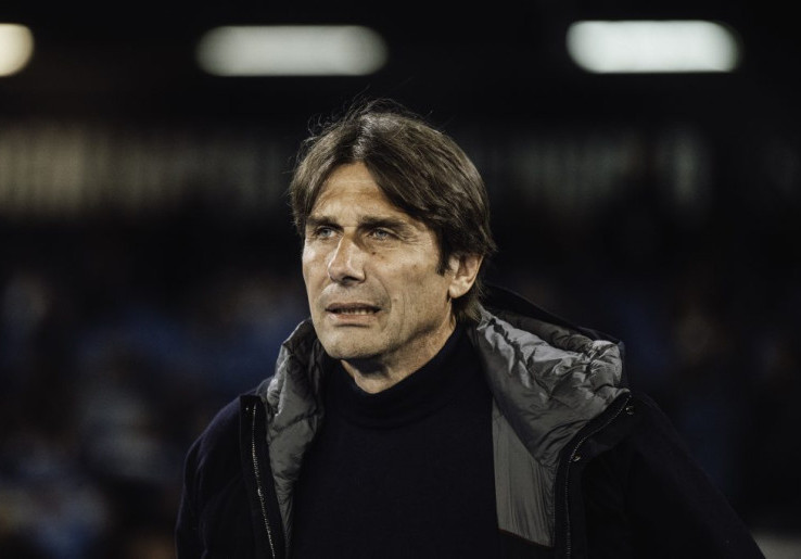Napoli Kalah Lagi, Eks Striker Curiga Ada Upaya Pemain Sengaja Ingin Kudeta Antonio Conte dari Kursi Pelatih!