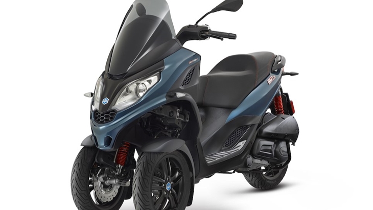 Piaggio Luncurkan Skuter Tiga Roda MP3 300 hpe Sport