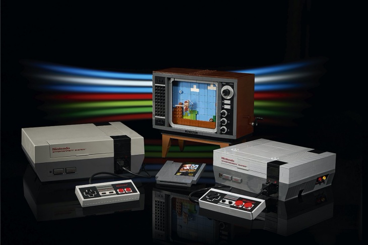 NES Console asli vs. NES Console versi Lego. (Foto Hype Beast) 