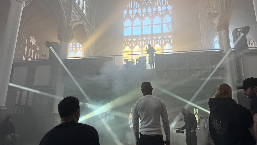 'Blessed', Salah Satu Karya Ikonis Daniel Caesar