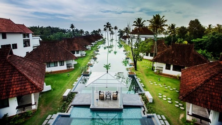 Akibat Pandemi, Resor Mewah Ini Ubah Kolam Renang Jadi Peternakan Ikan