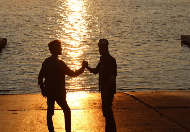 Bromance Bukan Gay, Tonton Ulang ‘Lord of the Ring’ Deh!