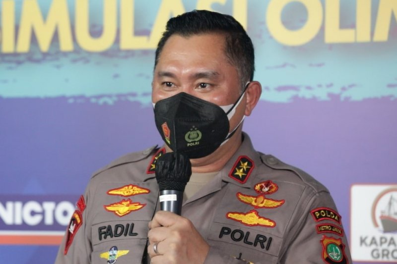  Kapolda Metro Jaya Irjen Pol. Fadil Imran.
